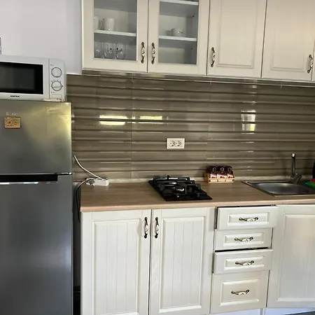 B3 Mamaia Sat Apartment *